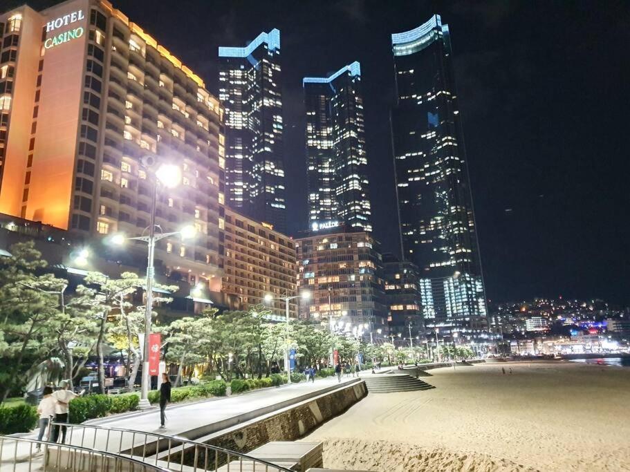 Apartament Haeundai Beach 1 Cho Pusan Zewnętrze zdjęcie
