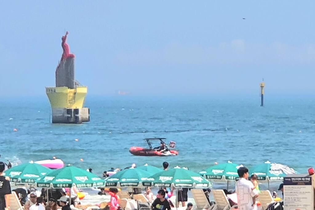 Apartament Haeundai Beach 1 Cho Pusan Zewnętrze zdjęcie