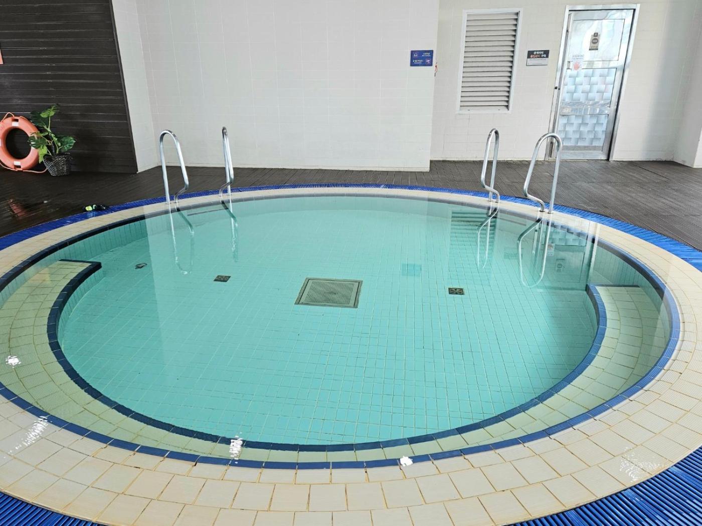 Apartament Haeundai Beach 1 Cho Pusan Zewnętrze zdjęcie